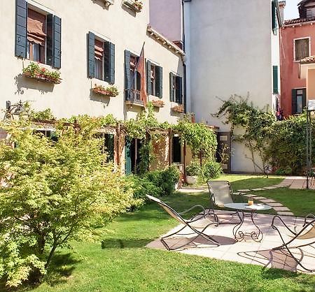 Casa Rezzonico Bed & Breakfast Venedik Dış mekan fotoğraf