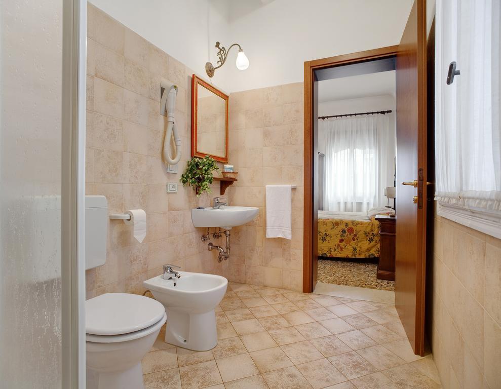 Casa Rezzonico Bed & Breakfast Venedik Dış mekan fotoğraf