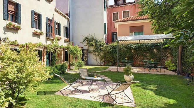 Casa Rezzonico Bed & Breakfast Venedik Dış mekan fotoğraf